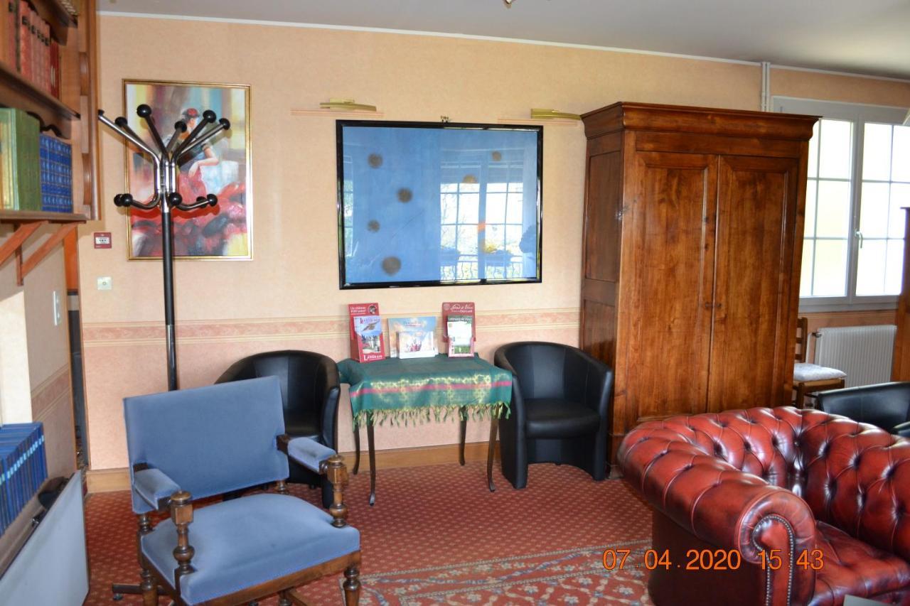 Hotel Le Castel Brissac-Quince Exteriér fotografie